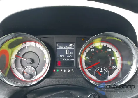 2014 Dodge Grand Caravan R/T z USA, uszkodzony, nr VIN 2C4RDGEG2ER109843